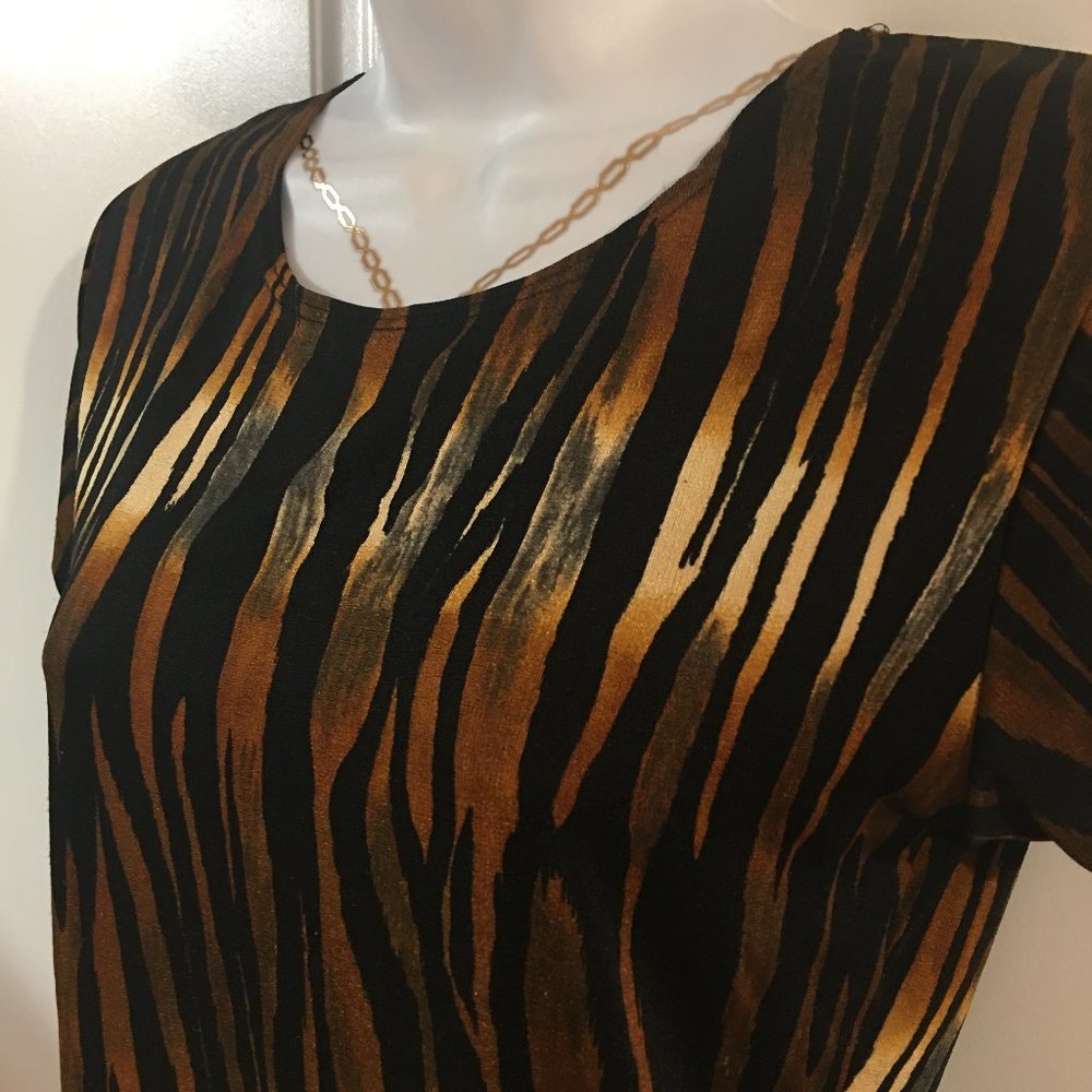 I'Vory Medium Top Animal Print Stretchy very soft. - Picture 3 of 6